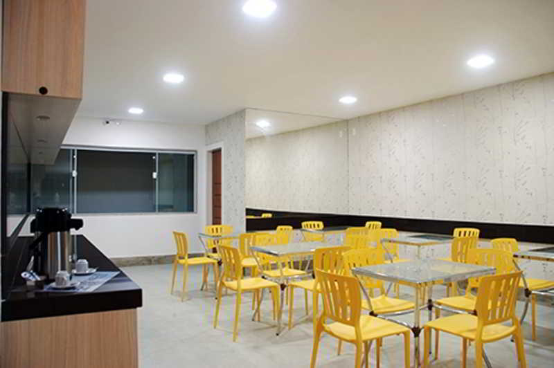 Apartamento Requinte Flat'S Associados Cabo Frío Exterior foto